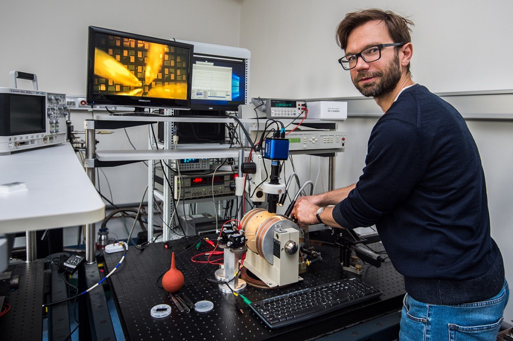 Prof. Witold SkowroĹ„ski in the lab